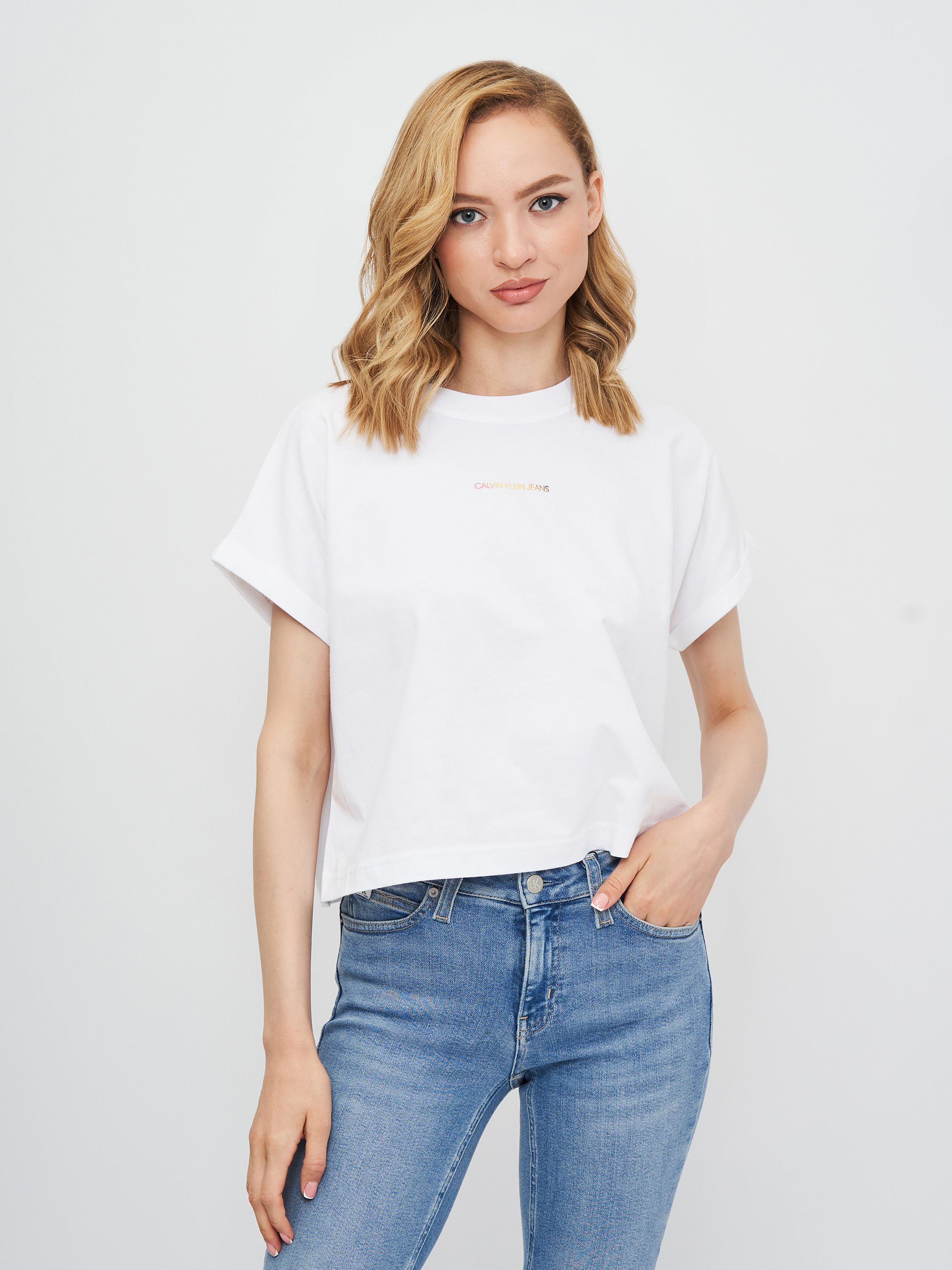 

Футболка Calvin Klein Jeans Degrade Back Logo Tee J20J216247-YAF L White