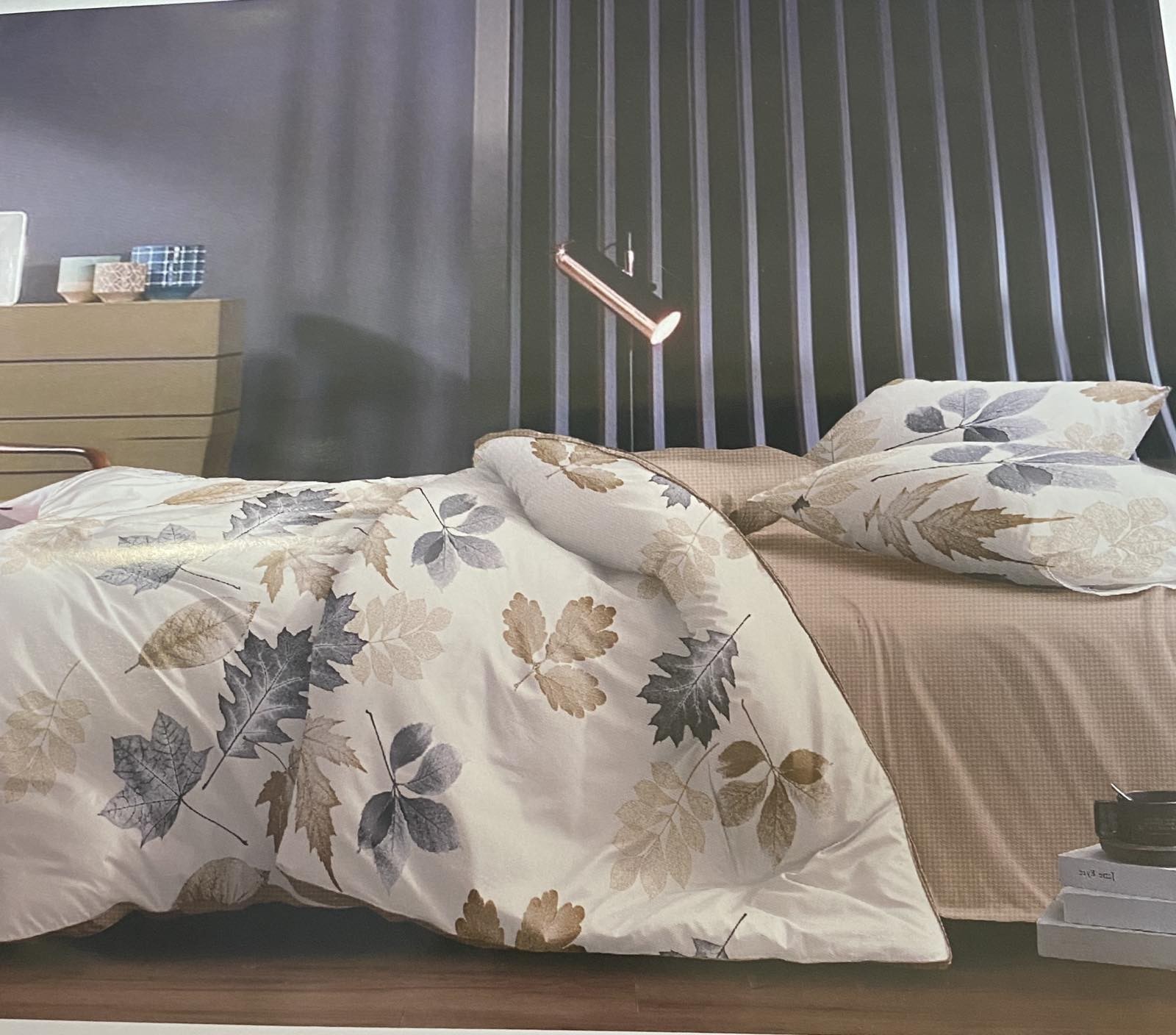 

Комплект постільної білизни Шем Royal satin 180Х220 основний бежевий 10