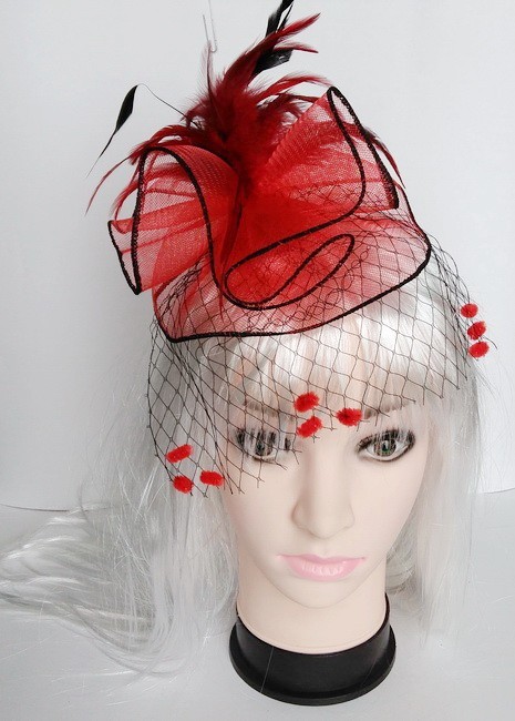 

Вуалетка Вечеринка красная с вуалью