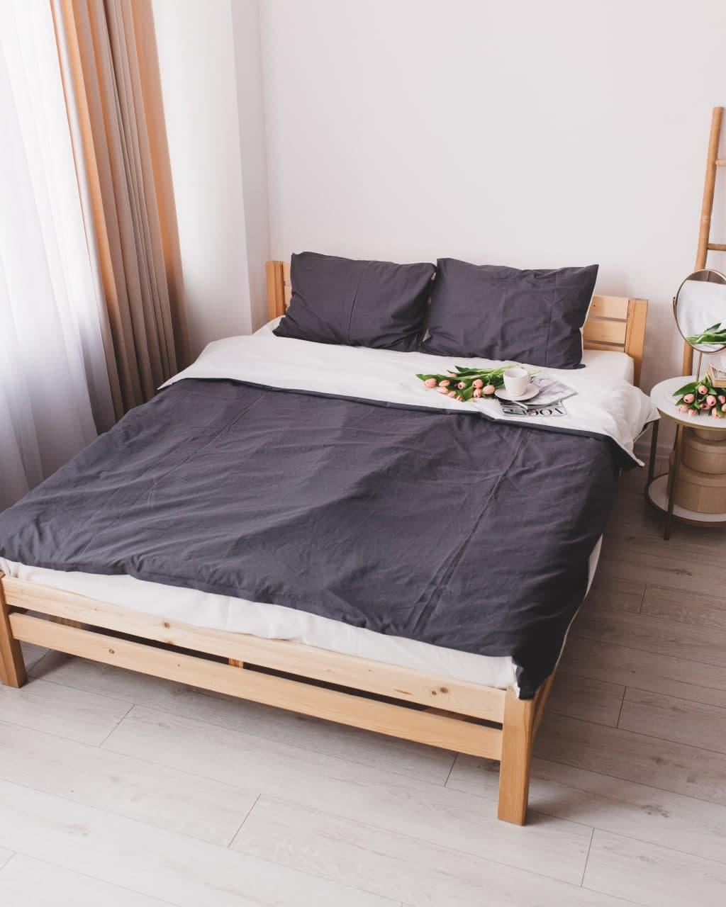 

Комплект постельного белья Qili Home Textile Сатин №R5896splR Двухспальный 180х215, Бело-серый