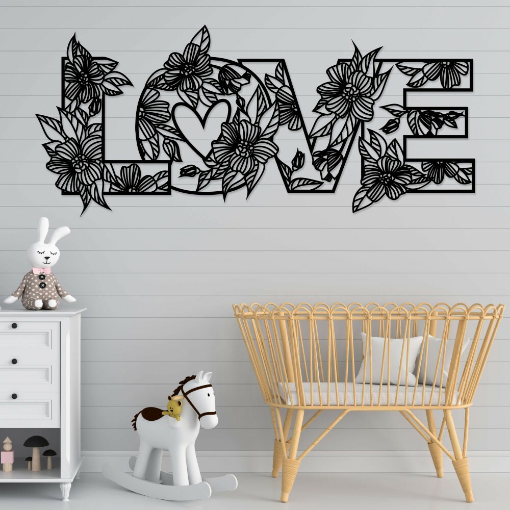 

Панно из дерева Born for Art Love в цветах 145х62 см Черное
