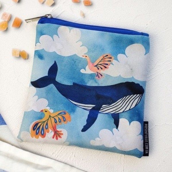 

Косметичка квадратная маленькая "Basic Кит" Present косметичка квадратная с ярким принтом