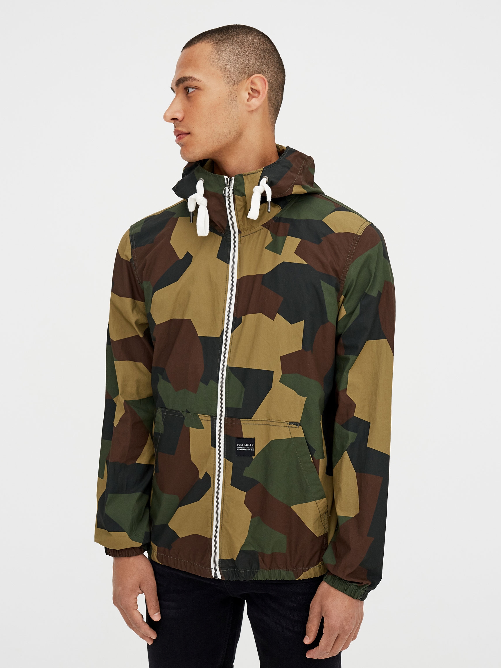 

Куртка Pull & Bear 05711535505 XL Хаки