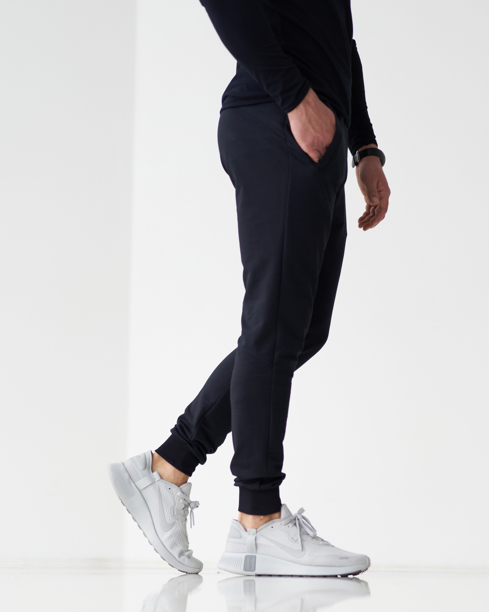 

Спортивные штаны тонкие GR8 active wear модель 61т2-синий размер, Спортивные штаны тонкие GR8 active wear модель 61т2-синий размер XL