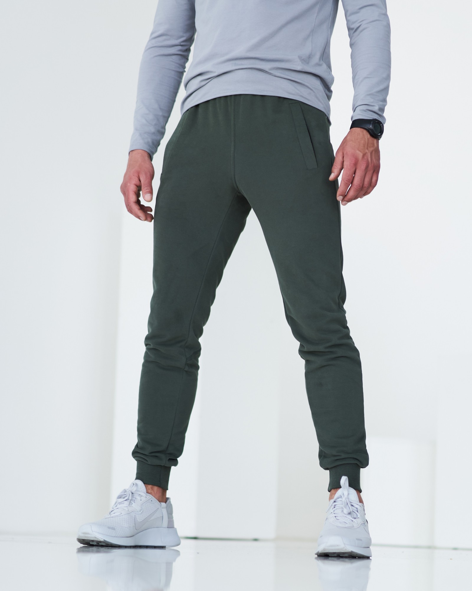 

Спортивные штаны тонкие GR8 active wear модель 61т3-хаки-браш размер, Спортивные штаны тонкие GR8 active wear модель 61т3-хаки-браш размер M