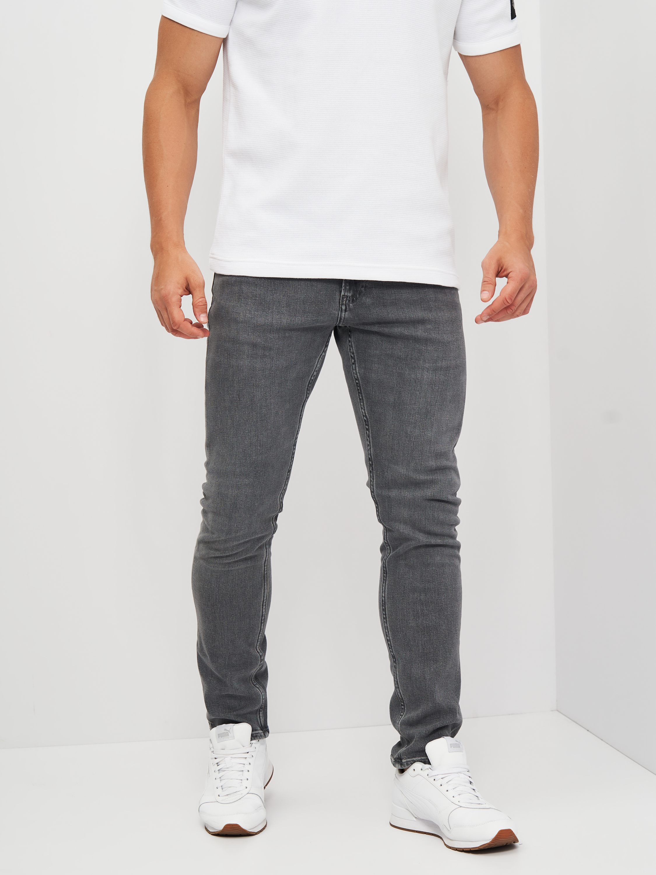 

Джинсы Calvin Klein Jeans Slim J30J318424-1BZ 30-32 Denim Grey
