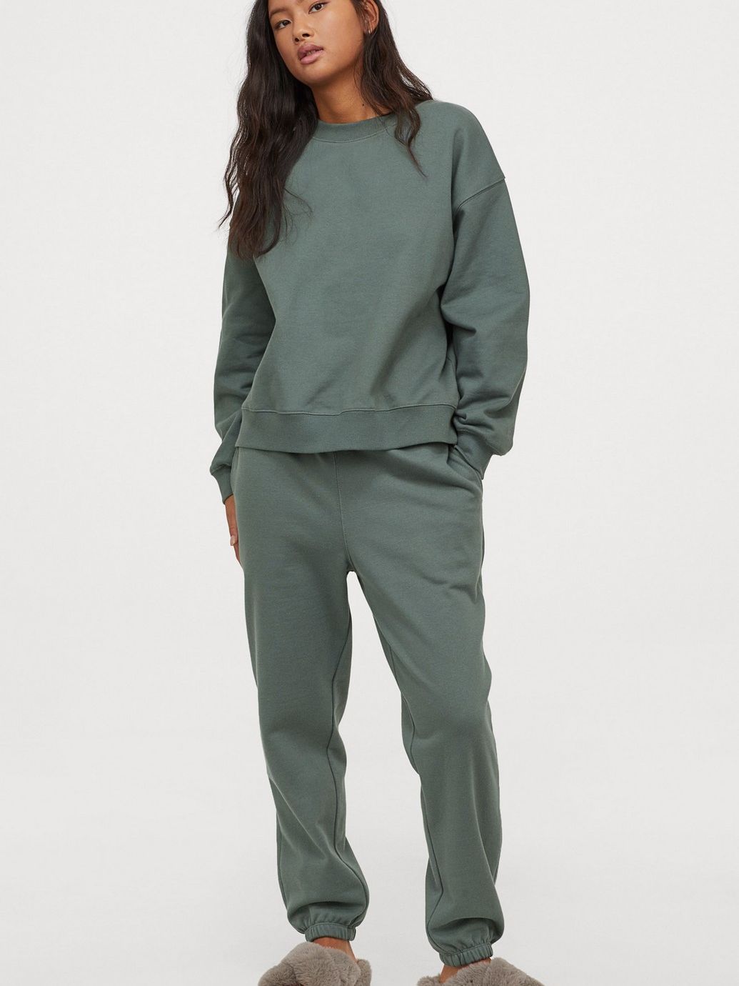 

Спортивные штаны H&M 0909924 S Темно-зеленые