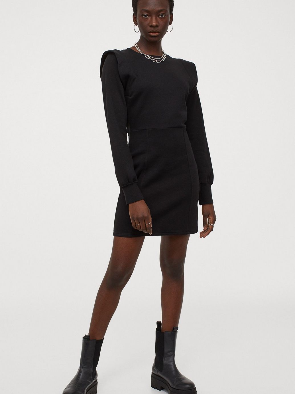 

Платье H&M 0964039 S Черное