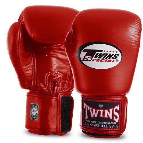 

Перчатки боксерские BGVL3 Twins 18oz Красный (37426107)