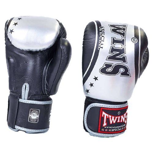

Перчатки боксерские FBGV-TW4 Twins 16oz Черно-серебряный (37426048)