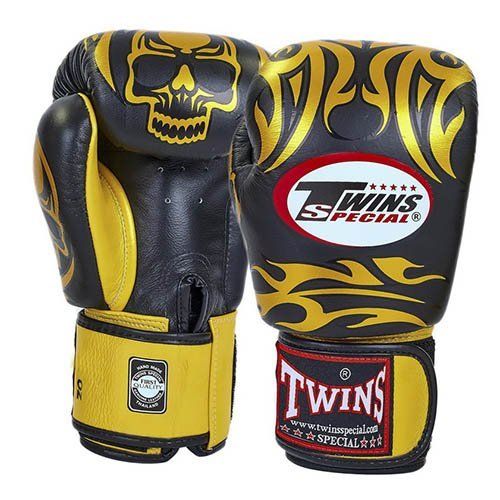 

Перчатки боксерские FBGVL3-31 Twins 12oz Черно-золотой (37426084)
