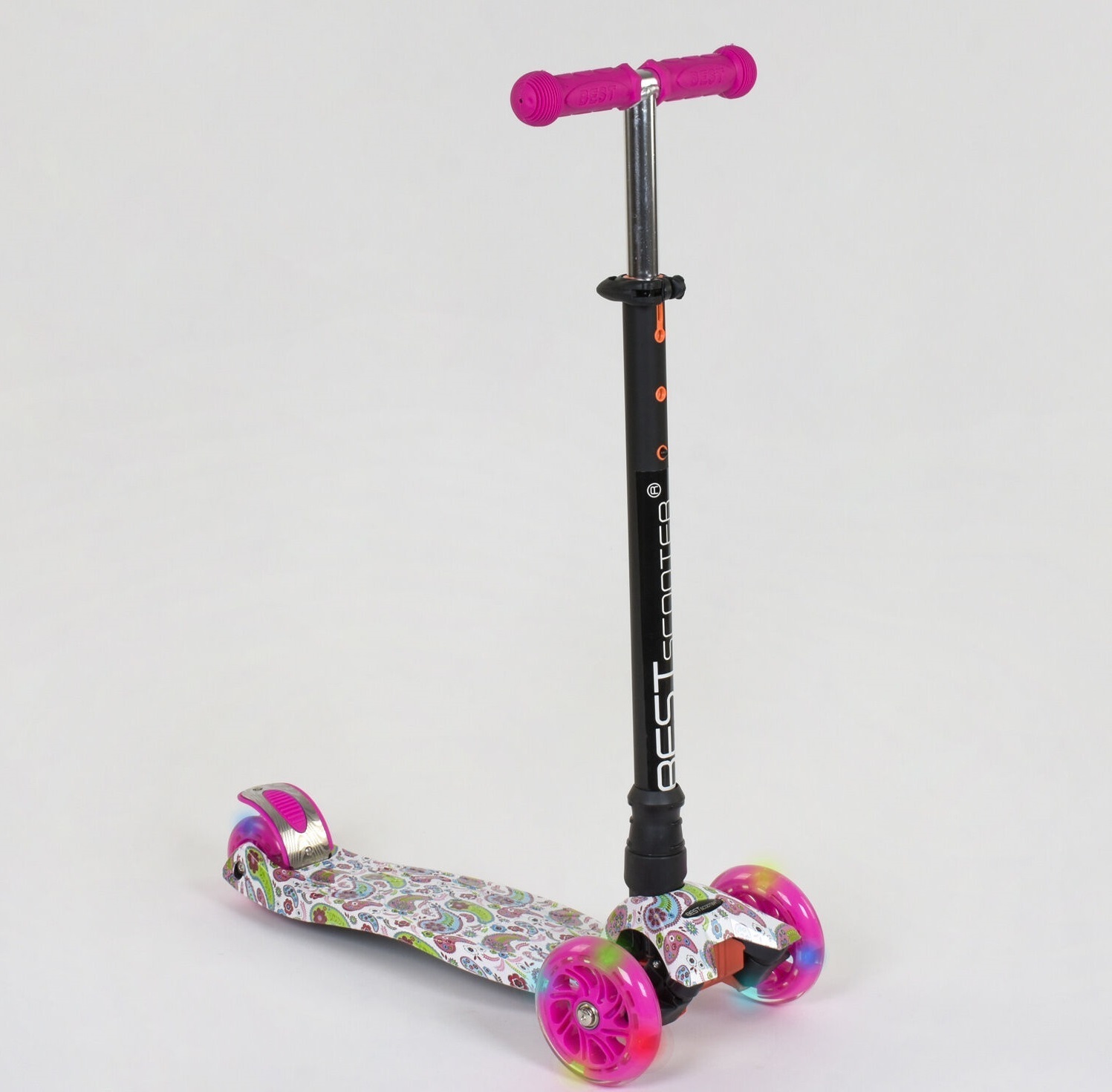 

Самокат Best Scooter MAXI А 25598 /779-1341 Pink / White (779-1341)