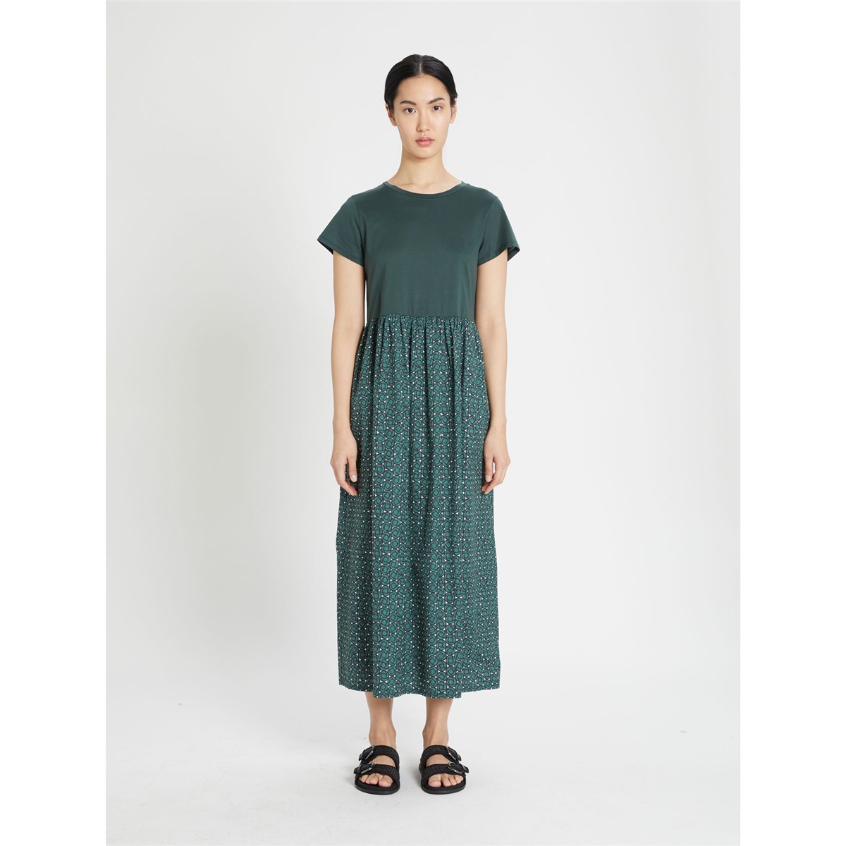 

Платье MaxMara  Зеленое 56210311600, Платье MaxMara 42 Зеленое 56210311600