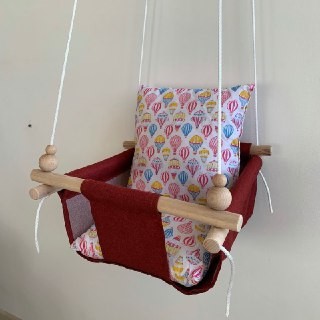 

Детская качеля Infancy Воздушные шары, Бордовая основа