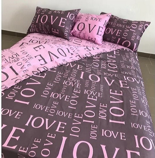 

Комплект постельного белья "Love" NoviTeks 1.5-спальный 150х220 см Бязь Gold Пакистан (NTбг091-2)