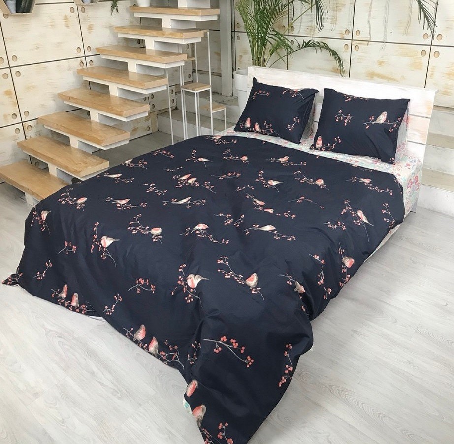 

Комплект постельного белья Снегири на ветке CottonTwill 1-спальный 150х220 см Сатин Premium (SP059-2)