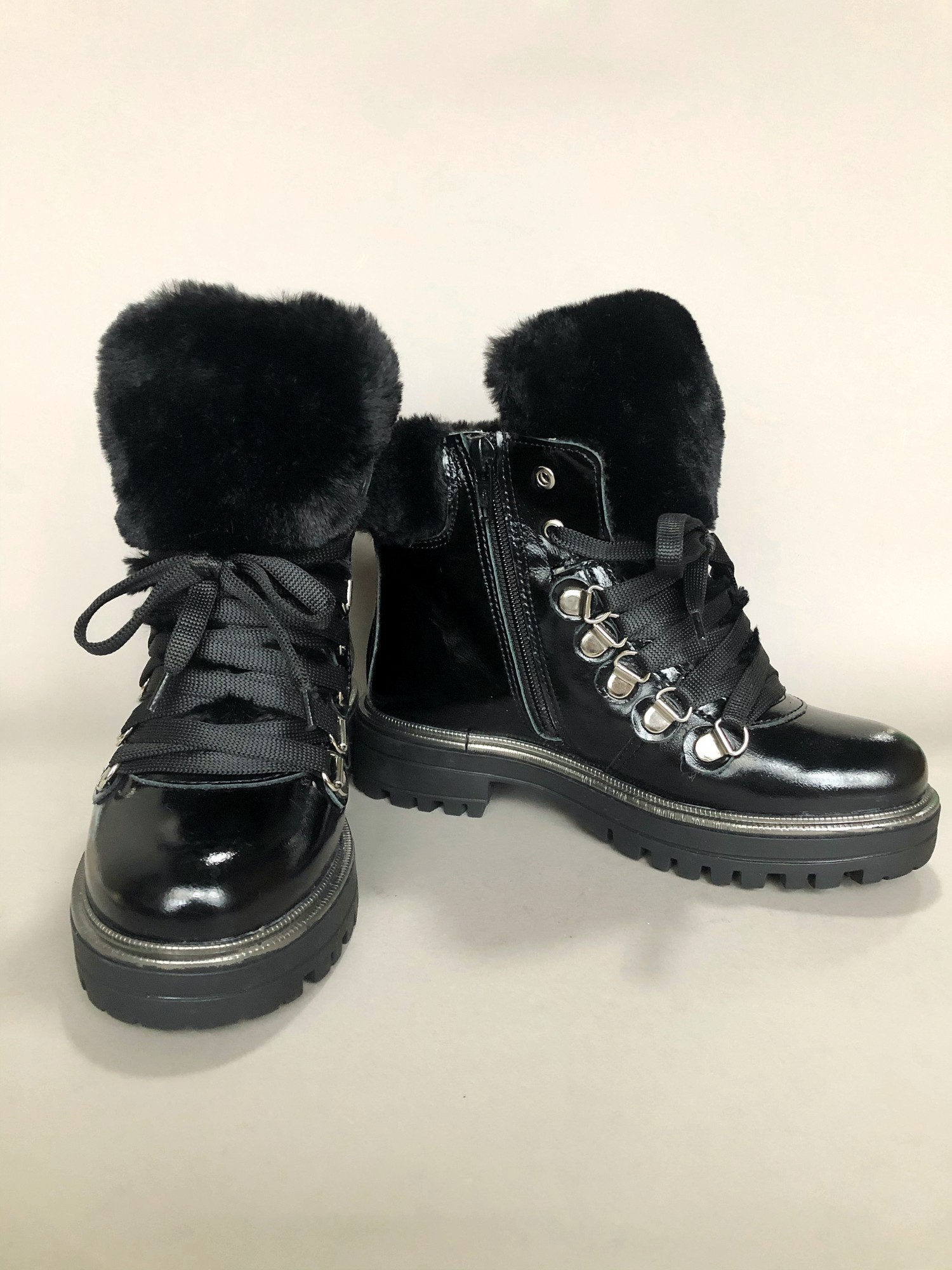 

Ботинки EVIE shoes Otorwald Black 33 (Black 169 - 1 N 33)