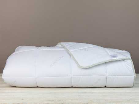 

Natural Aloevera Одеяло с силиконовым наполнителем 195х215 см EH