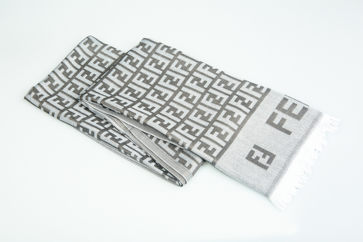 

Женский шарф Alberta COTTON FF 026 STANDART Серый