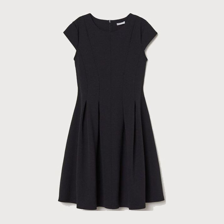 

Платье H&M 6942910RP5  Черное, Платье H&M 6942910RP5 S Черное