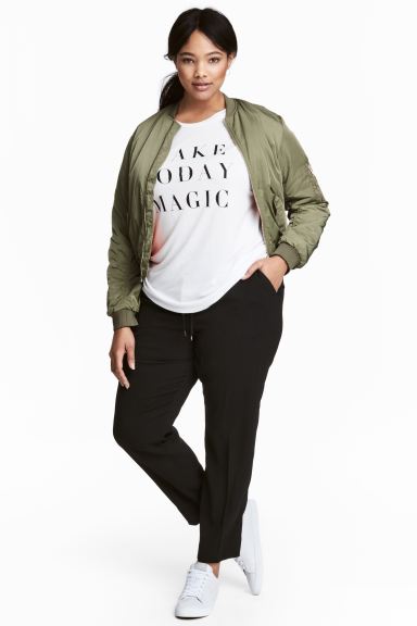 

Штани H&M 0464783SK 44 чорний