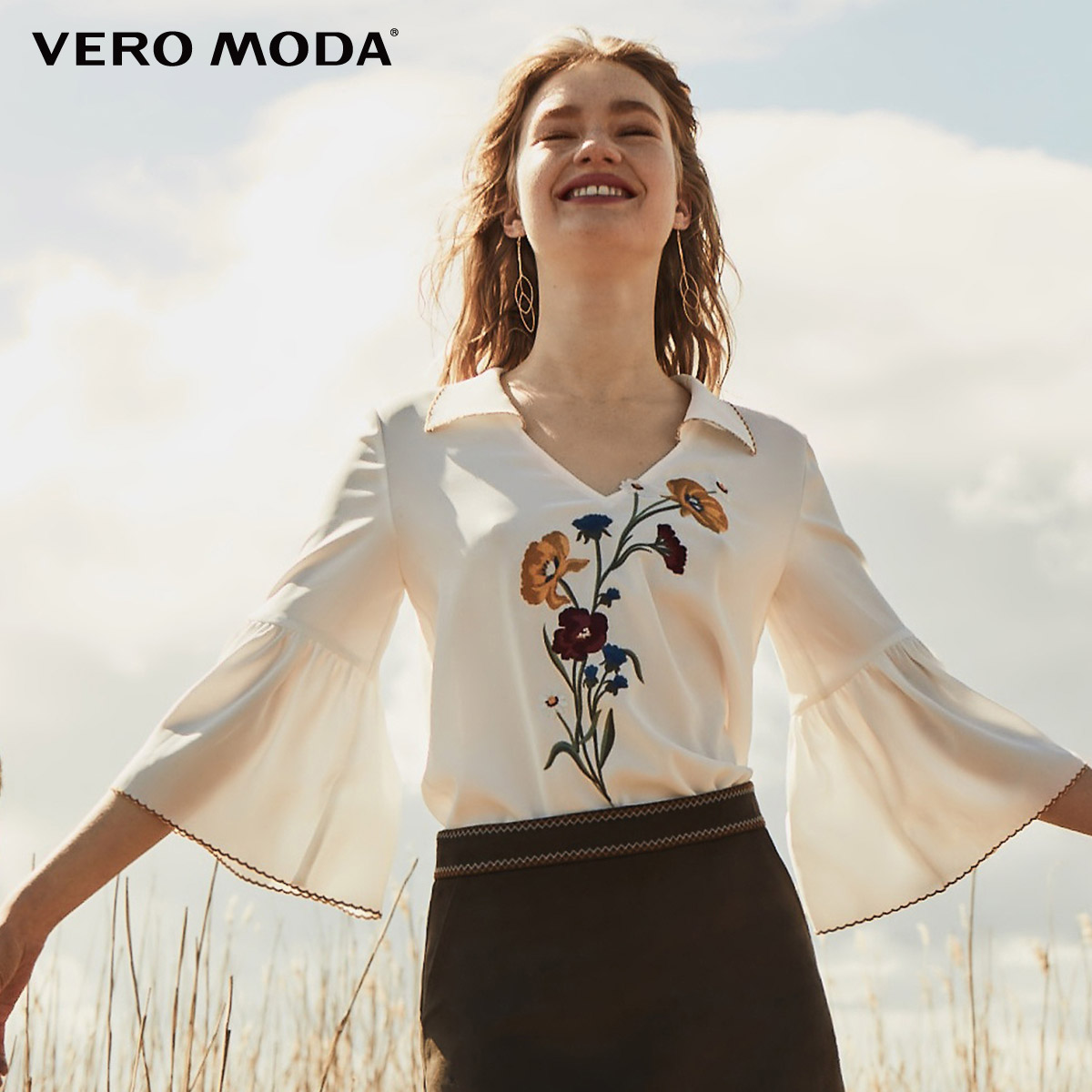 

Блуза Vero Moda 317358502S85SK M білий комб.