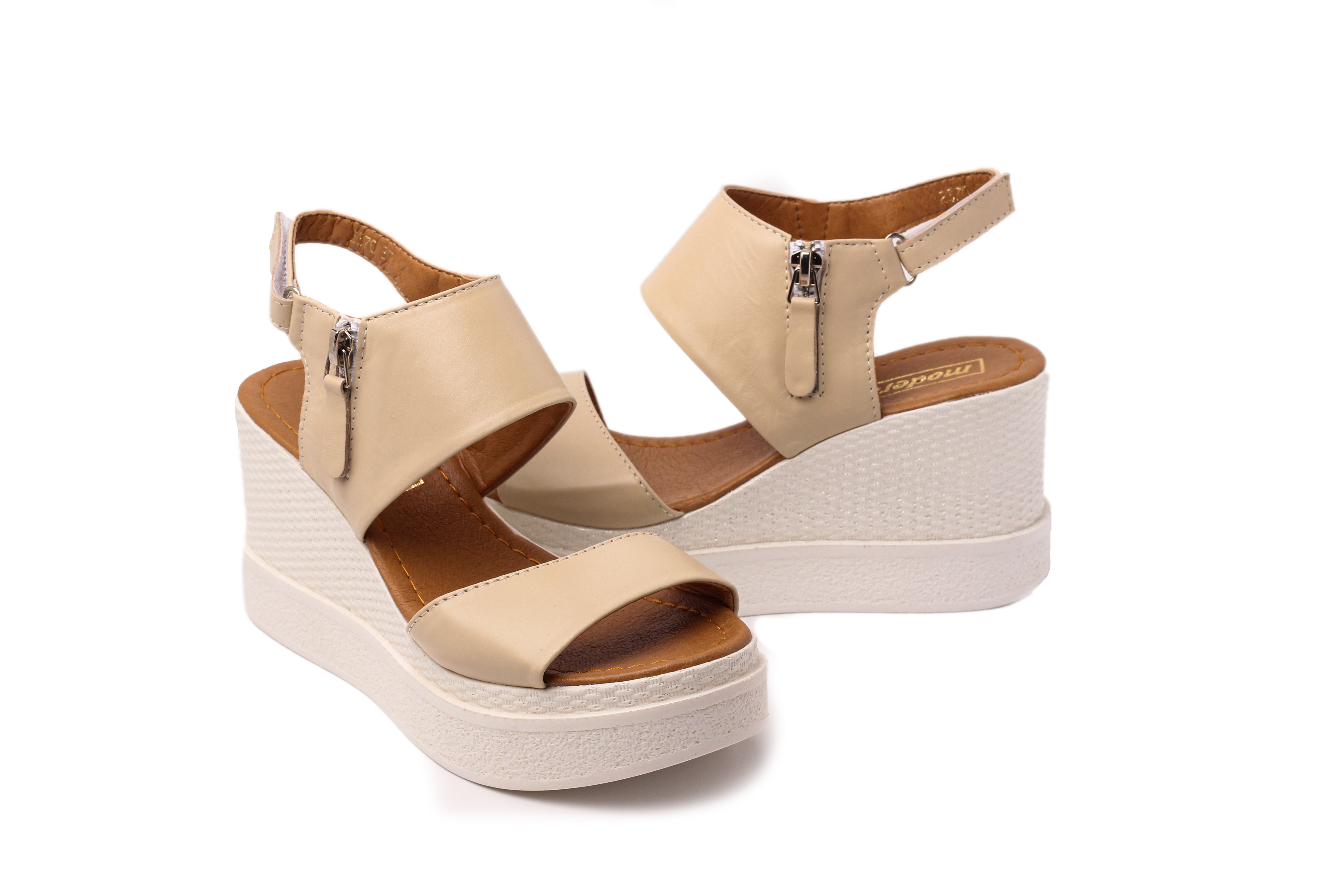 

Босоножки Moderate 22370-4BEIGE бежевый 39 2000903210962