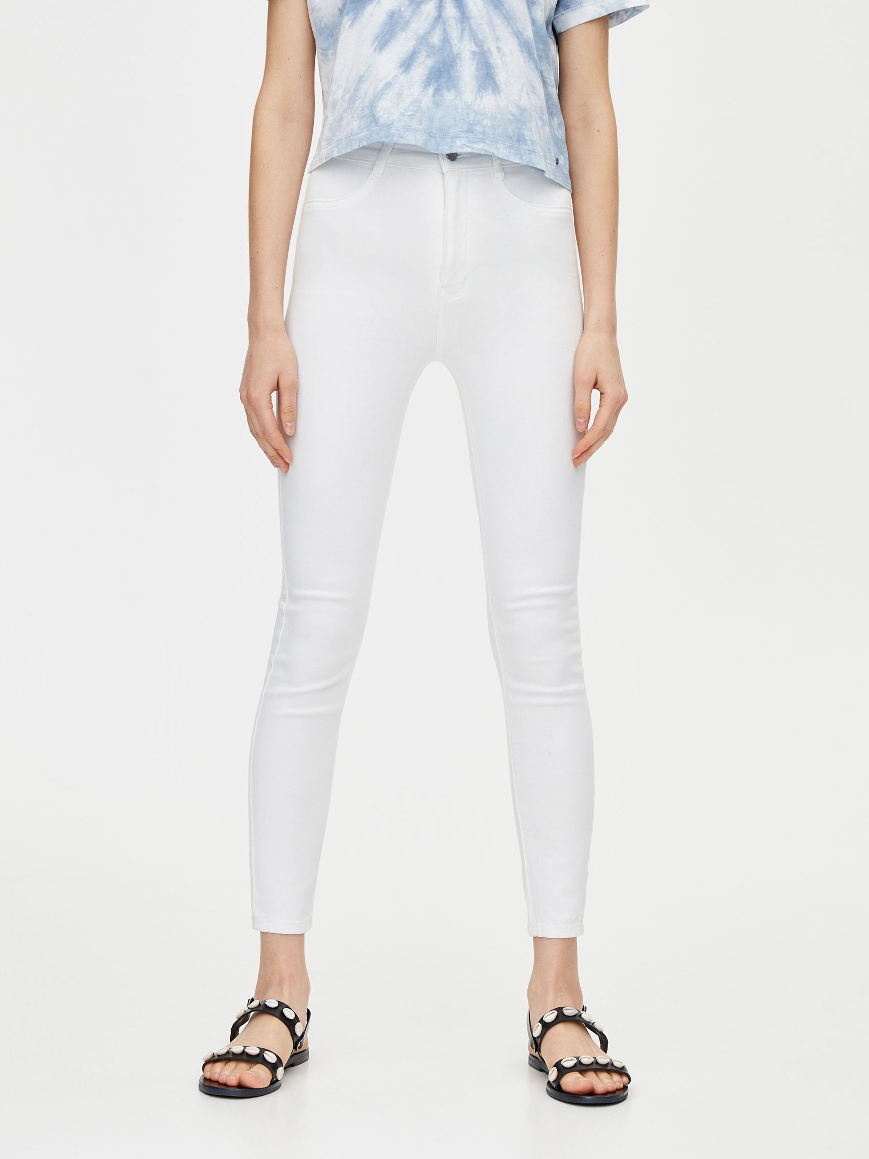 

Джинсы Pull & Bear 05683321250  Белые, Джинсы Pull & Bear 05683321250 42 Белые