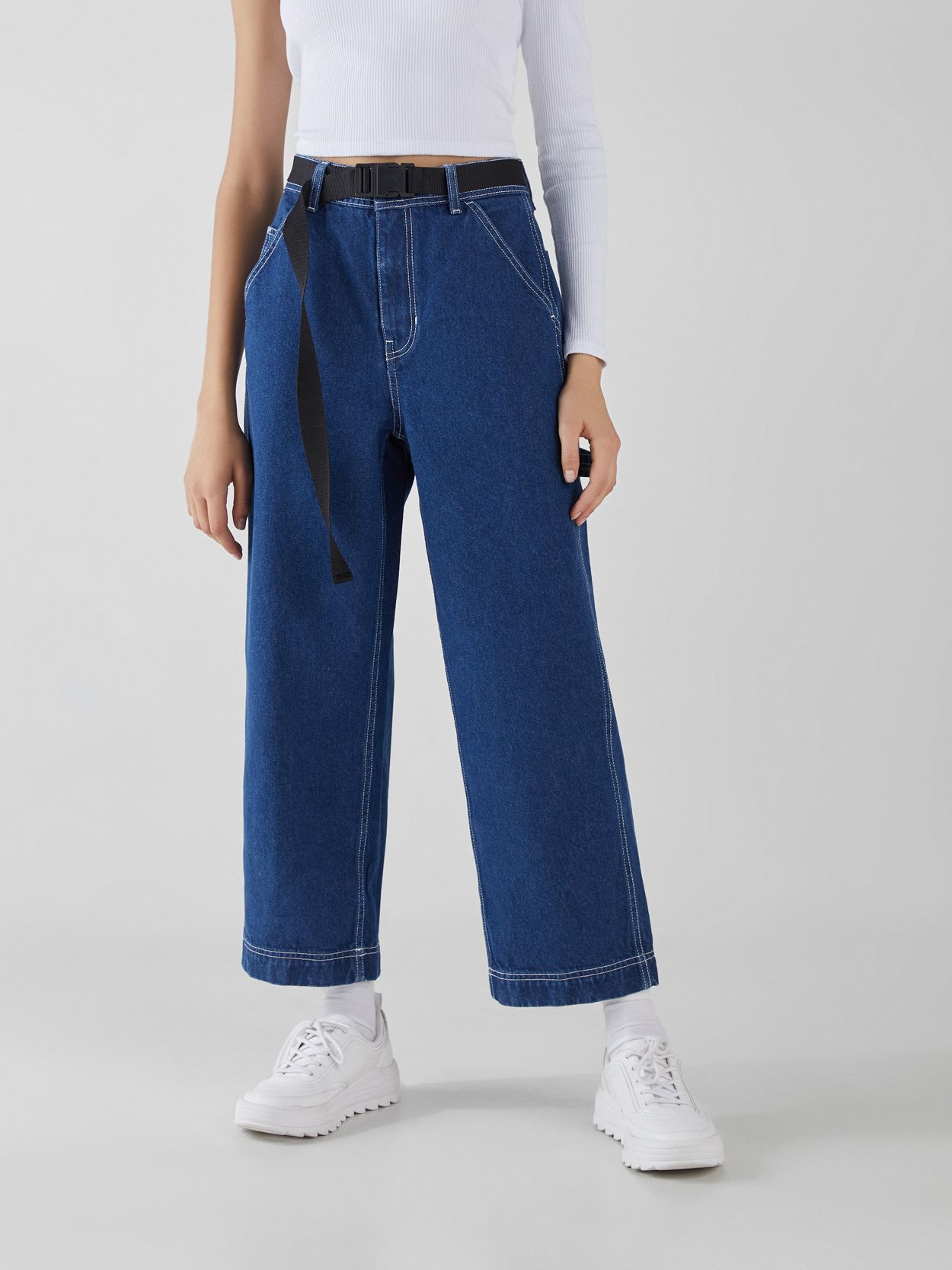 

Джинсы Bershka 05024646400 38 Синие