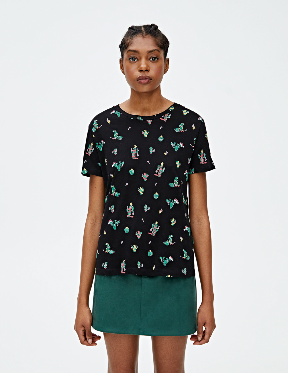 

Футболка PULL & BEAR Ж1066124 (9246/317/800) цвет черный XL