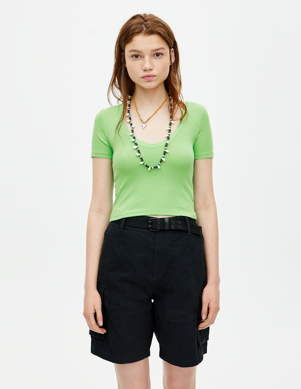 

Футболка PULL & BEAR Ж1066113 (9230/341/500) цвет зеленый M