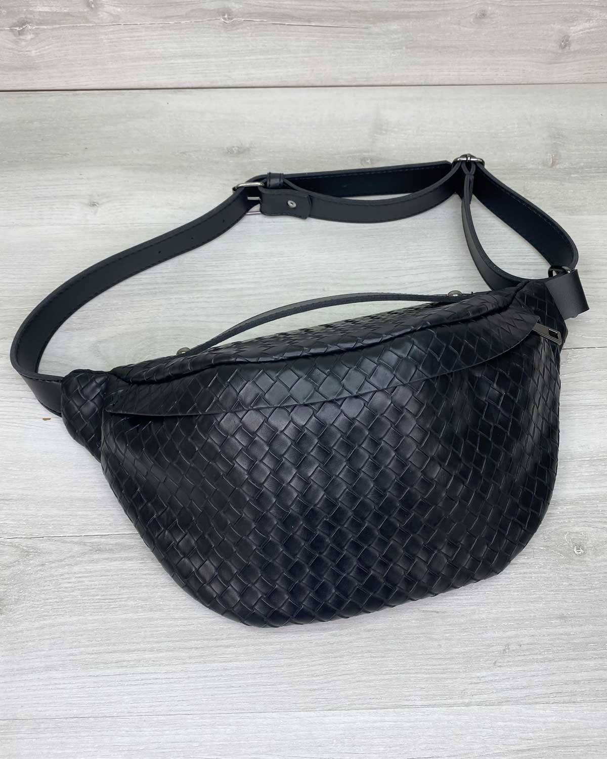 

Сумка бананка «Нора» WeLassie 17х33х14 см Черный 000158738