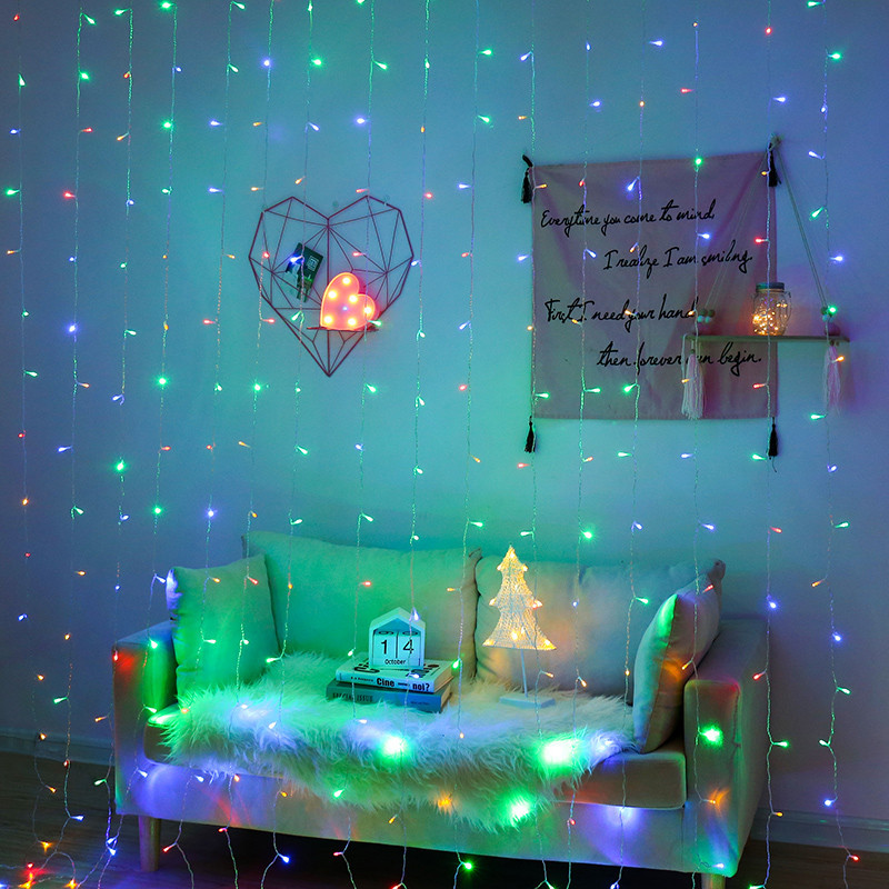 

Светодиодная гирлянда Shine Lighting X-mas Lights 220-4 штора водопад 240LED 2*2 метра Multicolor