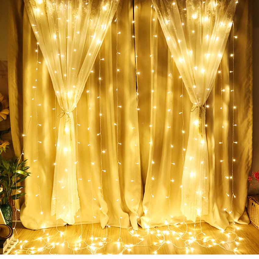 

Светодиодная гирлянда Shine Lighting X-mas Lights 120-2 Штора занавесь 240LED 3*2,5 метра золотой