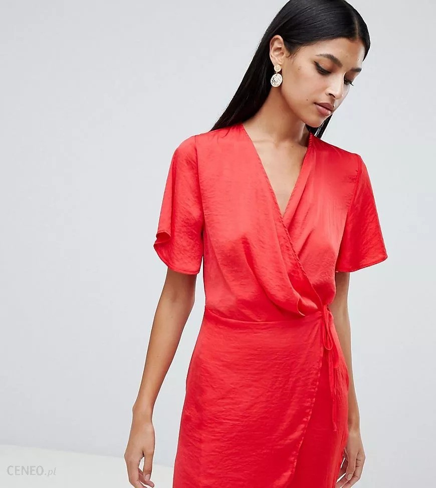 

Платье Missguided 36 красный 5057701306059