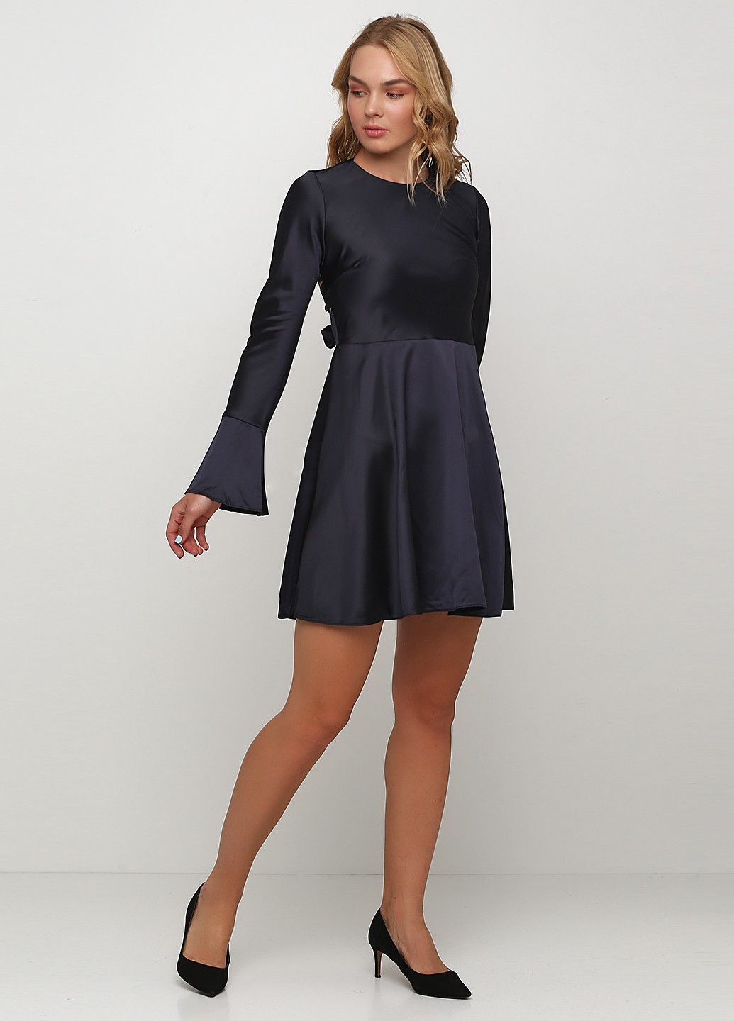 

Платье H&M 38 синий 5203147777111