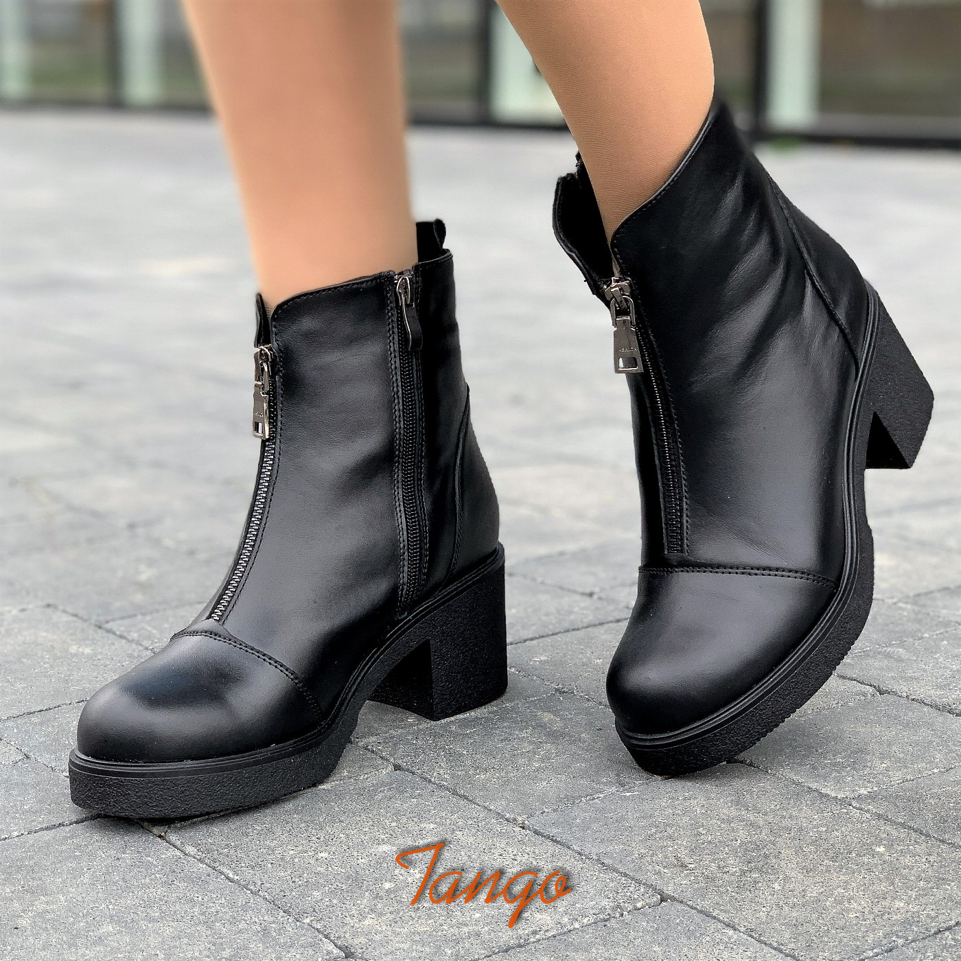 

Ботинки женские Oxy 36р Черные зимние кожаные на толстой подошве Код 1640