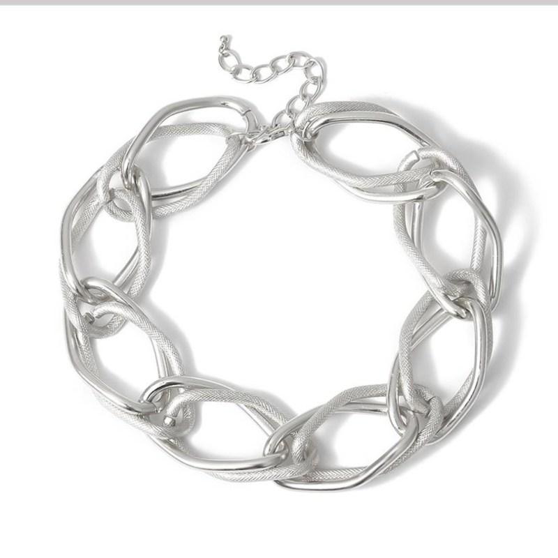 

Цепочка с крупными звеньями серебряного цвета колье и ожерелье Ручная Работа TK00002 Серебристая