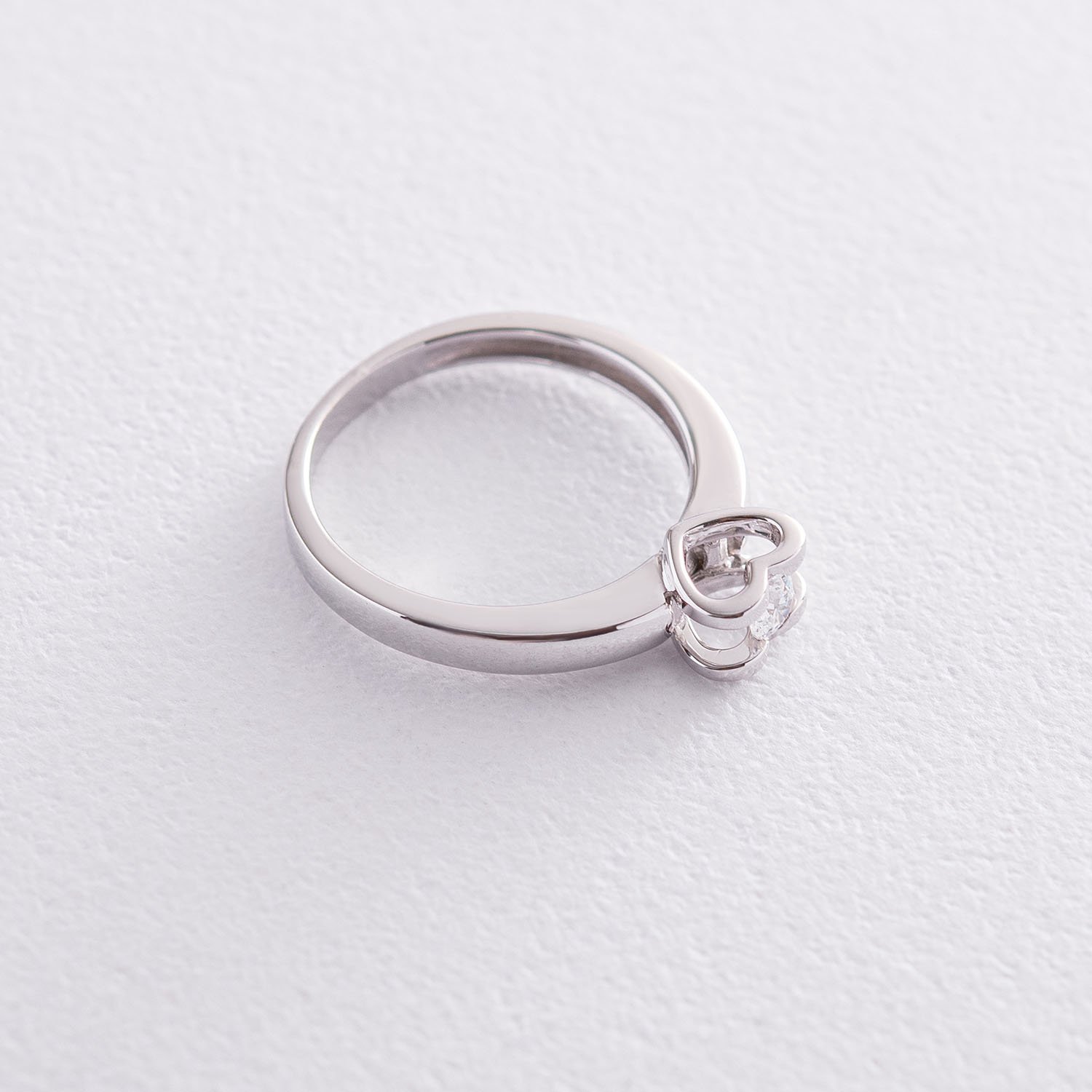 

Золотое помолвочное кольцо (куб. циркон Swarovski) к06278 Оникс 19.5