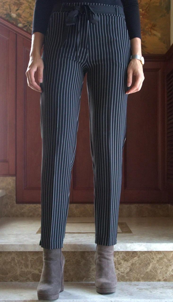 

Брюки женские Classic Fashion на резинке в полоску черные  2XL, Брюки женские Classic Fashion на резинке в полоску черные 52 2XL