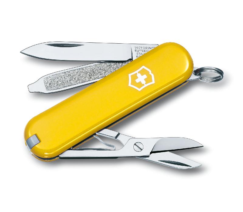 

Ніж Victorinox Сlassic-SD 0.6223.8 жовтий (Vx06223.8)