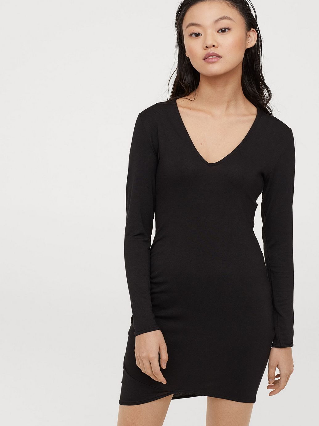 

Платье H&M 0701947-9 M Черное (СА2000001641224)
