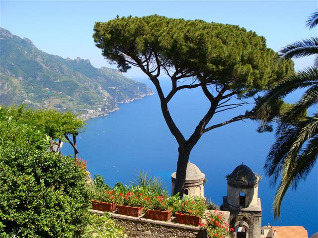 

Фотообои Динго Улица Дворик Wallpapers Фотообои №2413v
