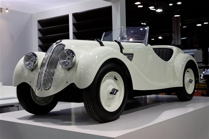 

Фотообои Динго Автомобиль Скорость Автомашина Авто №908v