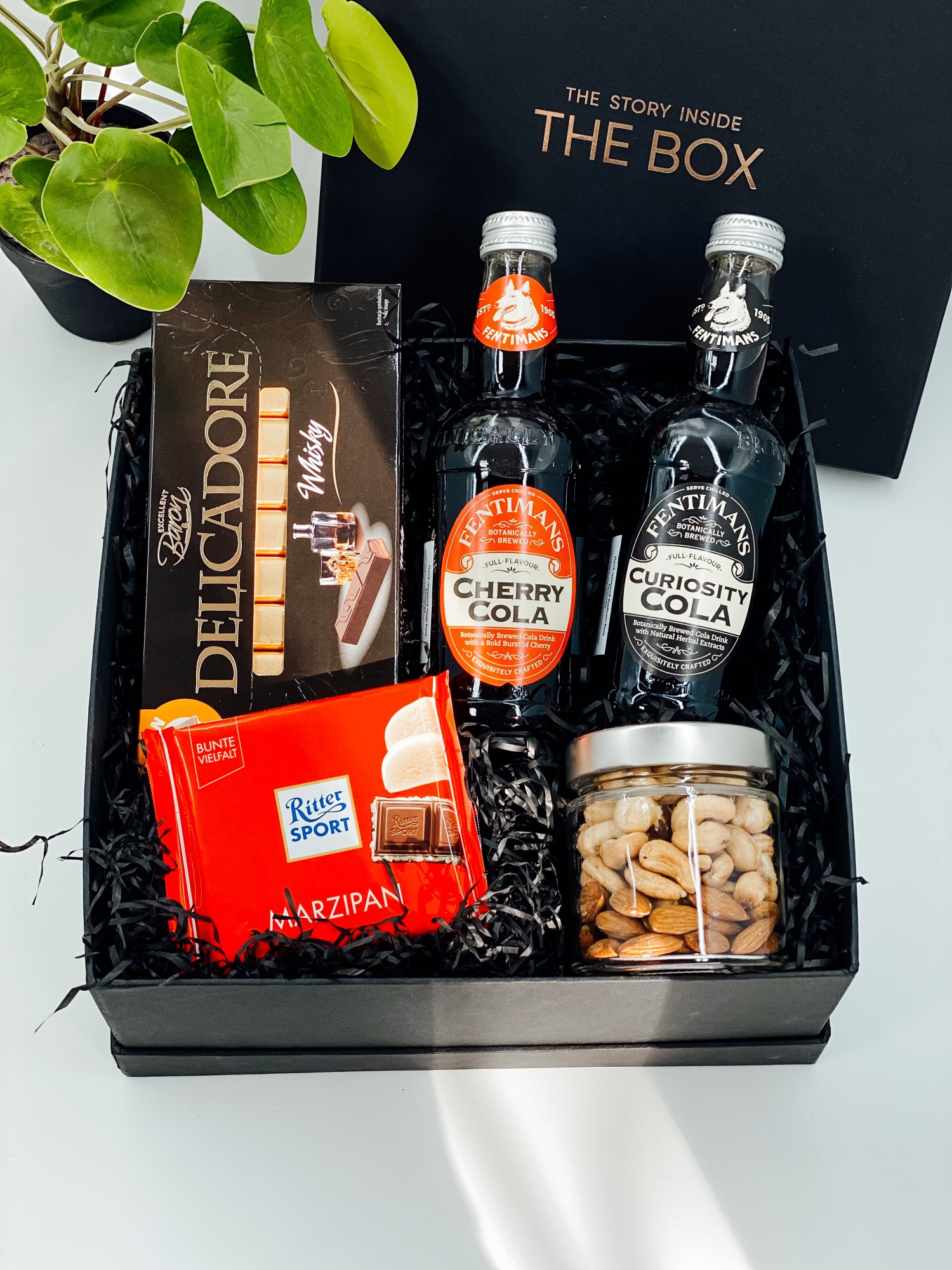 

Подарочный набор COLA & SWEETS мужской
