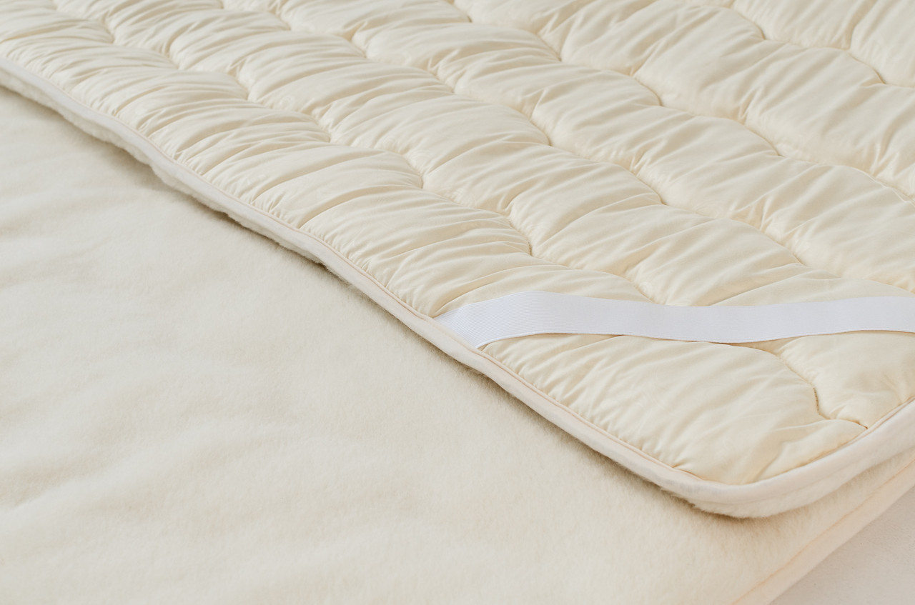 

Наматрасник из овечьей шерсти мериносов Woolmark Merino HILZER Белый 220х200 см + Антимолевый чехол ( FB1117503322HZ)