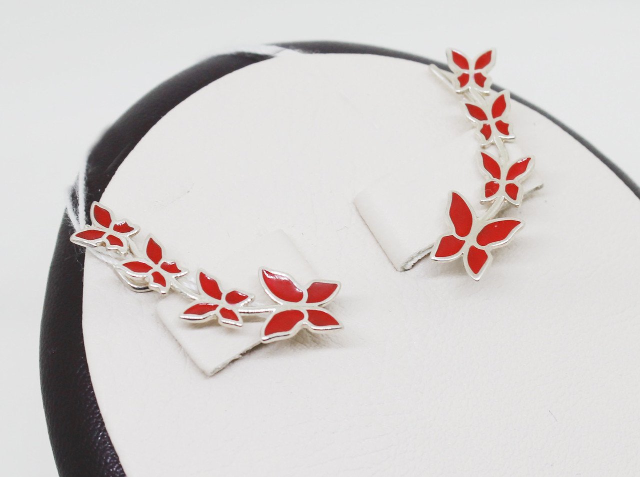

Сережки серебряные с эмалью 2,12 г