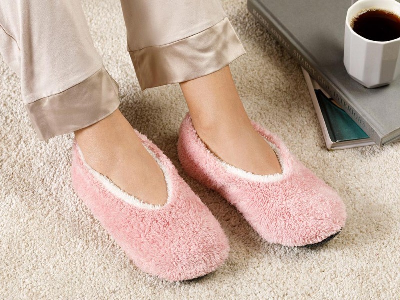 

Женские комнатные тапочки Glowy EH 36 -38 10030320001