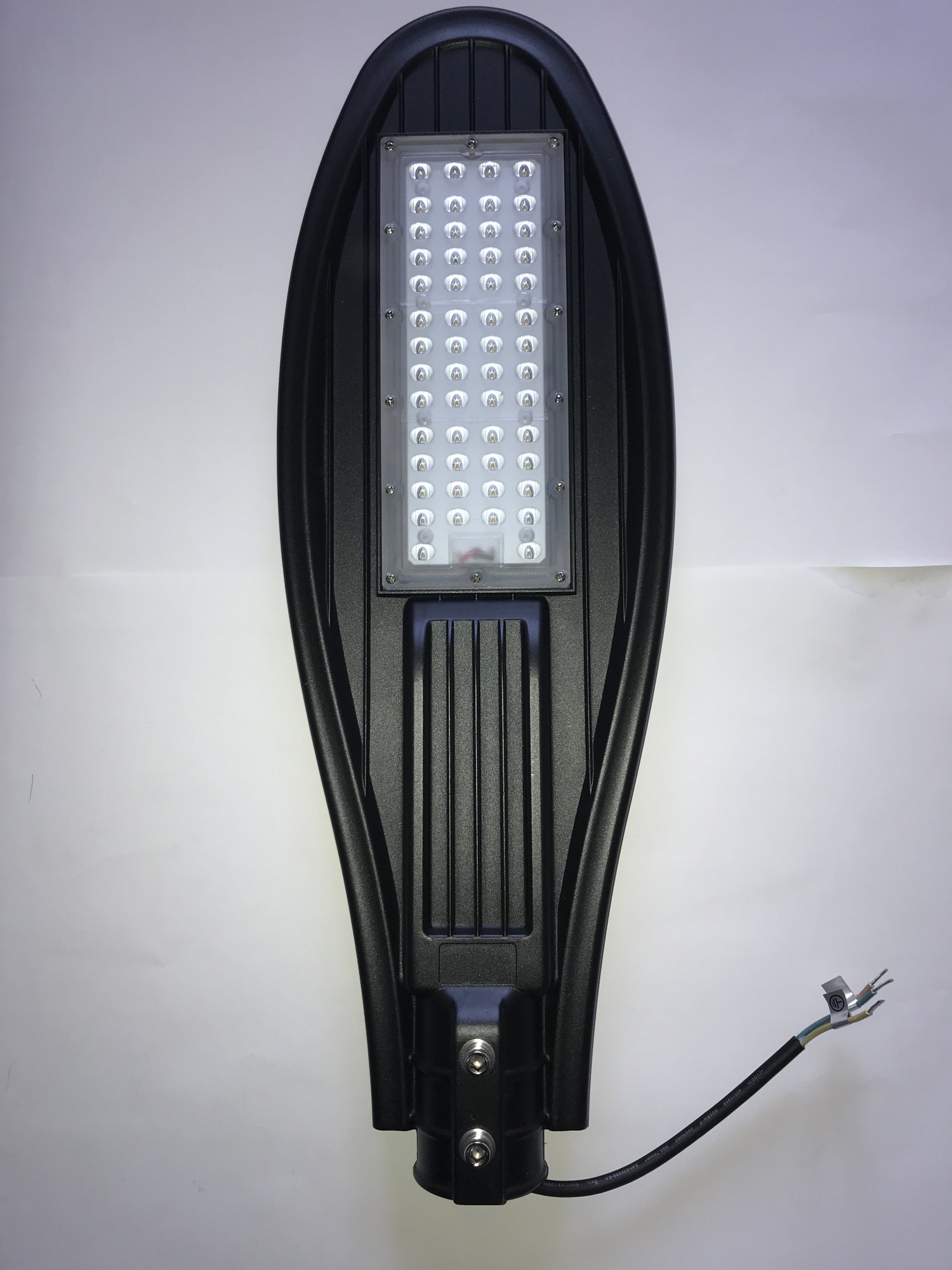 

Светильник столбовой Right Hausen LED 50W SLIM 6000K IP65 19.2.12.2