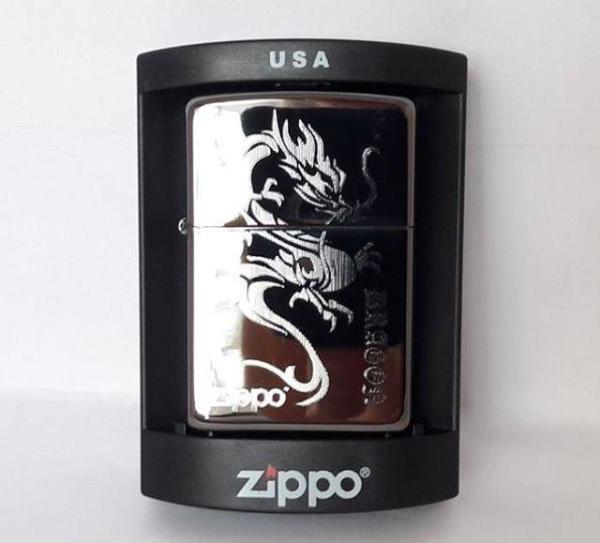 

Бензиновая зажигалка ZIPPO Silver Dragon (tr5009)